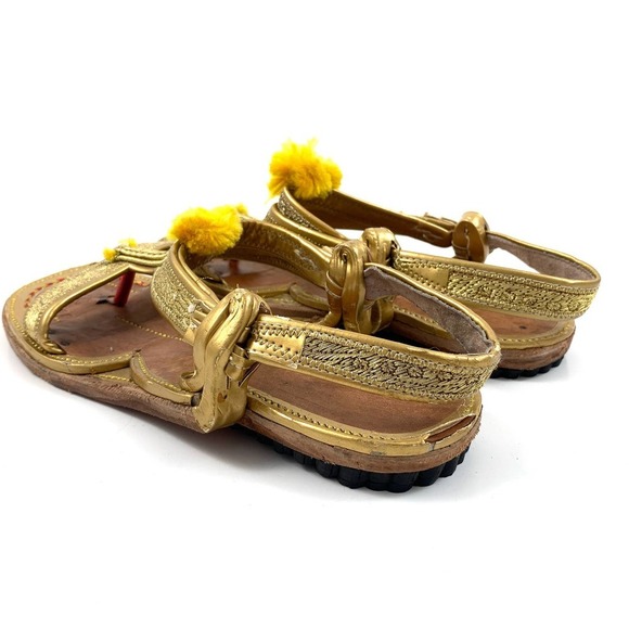 Hand made Indian gold leather pom pom sandals - Picture 5 of 9